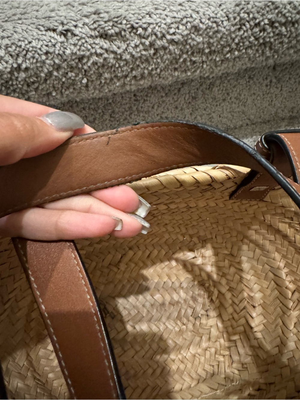 LOEWE Raffia Small Basket Bag Pre-Owned - Picture 13 of 17